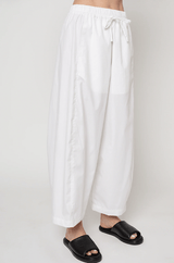 Typewriter Poplin Barrel Pant | White
