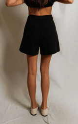 Mei Shorts | Black
