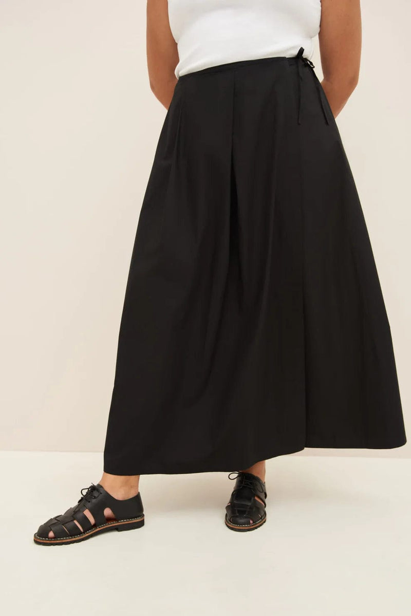 Valley Skirt | Black