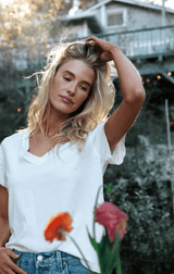Hendrix Boxy V-Neck | White